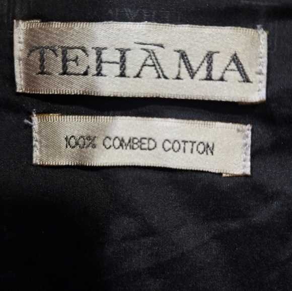 Tehama Men's Red 100% cotton Sweater in a men's size large. Pre-loved - Picture 3 of 9